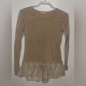 Paper Tee Cream Long Sleeve Top with Lace Hem